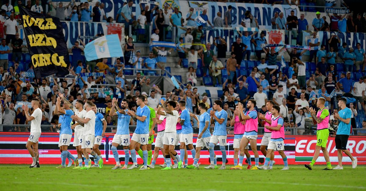 Lazio, Il gruppo si compatta in vista dell’Inter ieri sera cena di squadra Cittaceleste.it Lazio, Il gruppo si compatta in vista dell’Inter ieri sera cena di squadra Cittaceleste.it