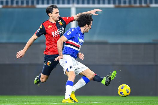 (Photo by Paolo Rattini/Getty Images) Sampdoria, Augello: “Vincendo il derby lo scorso anno ci siamo salvati”- immagine 2