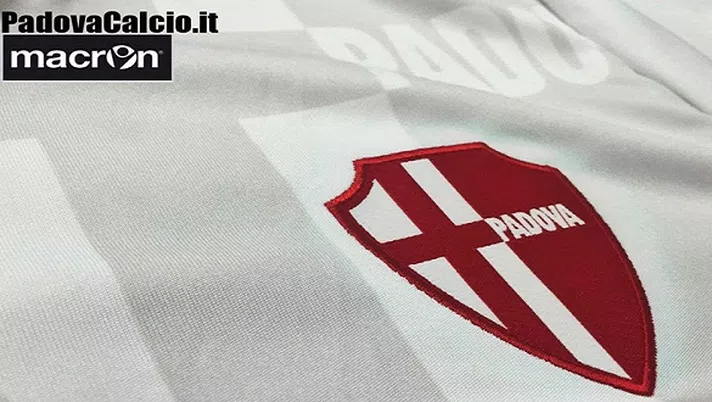 Macron nuovo sponsor tecnico del Calcio Padova