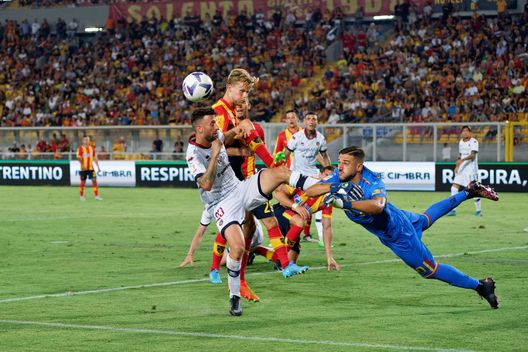 Il Cittadella a Lecce in coppa Italia (Photo by Emmanuele Mastrodonato/LiveMedia/NurPhoto via Getty Images) Cittadella, Branca: “Derby con il dente avvelenato” – Marchetti: “Partita difficile”- immagine 2
