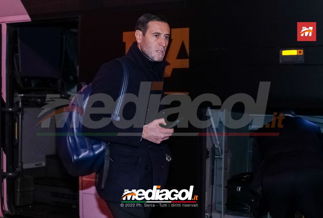 FOTO Perugia-Palermo, i rosanero in partenza dallo stadio “Renzo Barbera” (Gallery) - immagine 32