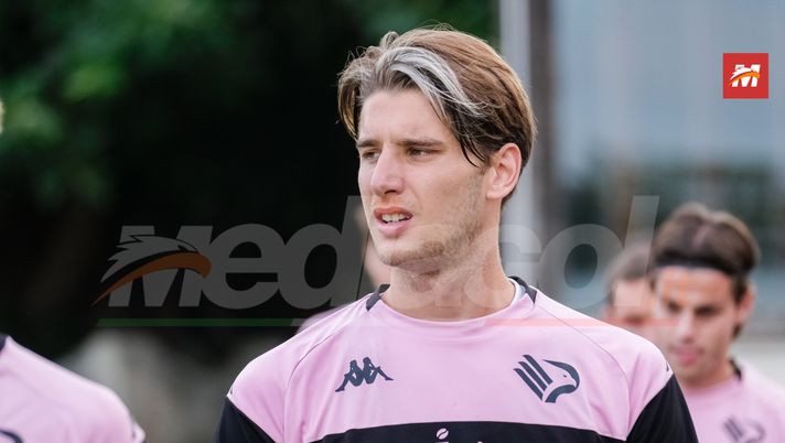 PALERMO, PERETTI AI SALUTI: L’EX VERONA UFFICIALE ALLA RECANATESE. I DETTAGLI…  Palermo