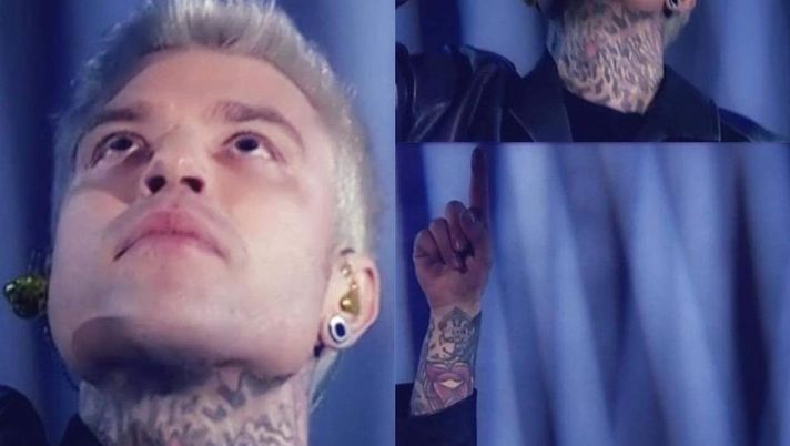 Fedez a Sanremo, frecciatine al governo e il ricordo di Vialli Fedez a Sanremo, frecciatine al governo e il ricordo di Vialli - immagine 1