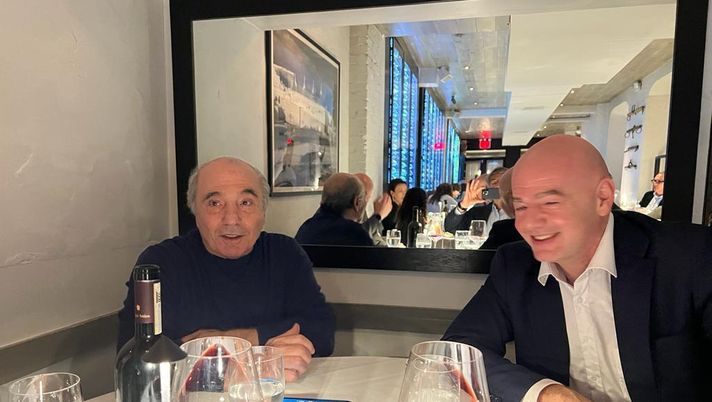 FOTO – Commisso, cena a Manhattan con Infantino. Il n°1 viola espone le sue idee - immagine 1