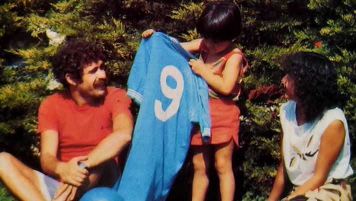 Massimo Palanca e la maglia del Napoli cui è ancora molto legato Massimo Palanca e la maglia del Napoli cui è ancora molto legato