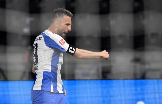 Vedad Ibisevic (Photo by Stuart Franklin/Getty Images) Quel gol senza pubblico al derby di Berlino, Ibisevic: “Una emozione fortissima lo stesso”- immagine 2