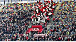 Il Fortuna Düsseldorf non dimentica: gli ultras commemorano il dirigente ebreo ucciso dai nazisti