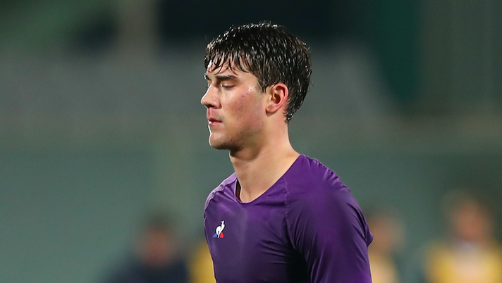 BREAKING – Vlahovic, decisione presa! Sky: “Scelta ormai fatta: la Fiorentina lo trattiene” - immagine 1