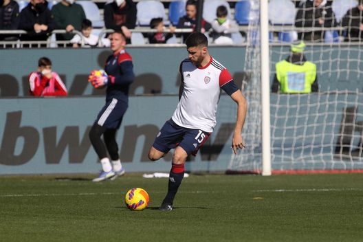 Sassuolo e Fiorentina monitorano un centrale del Cagliari: offerte già a gennaio?- immagine 2