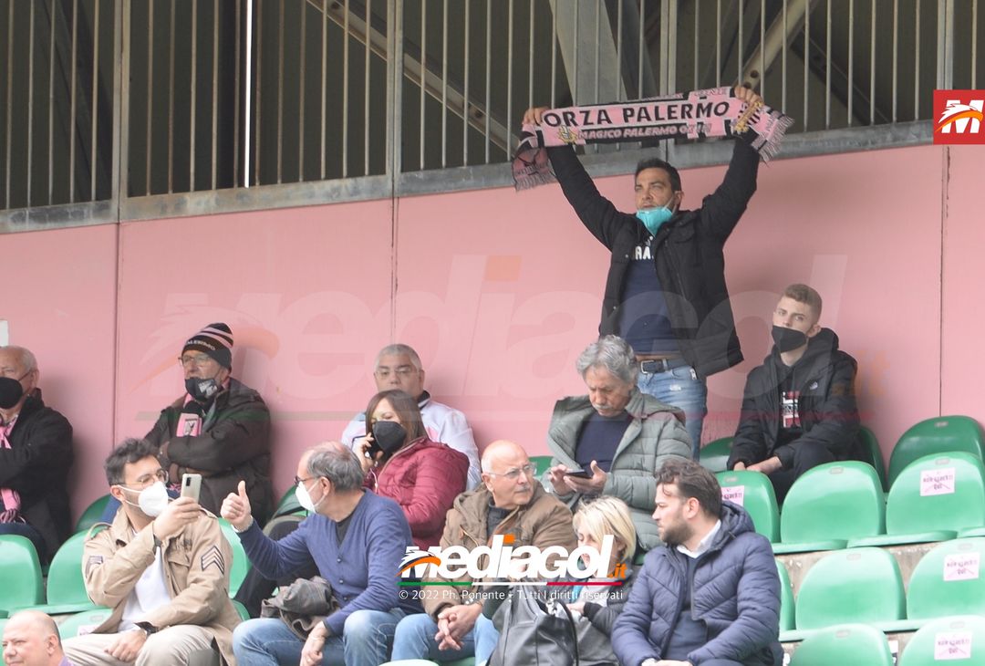 FOTO, i tifosi allo stadio per Palermo – Taranto 5-2 (Gallery) - immagine 9