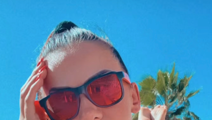 Erjona, che spettacolo! La Sulejmani scatena i social con una foto hot Erjona, che spettacolo! La Sulejmani scatena i social con una foto hot