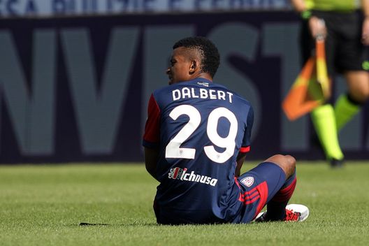 (Photo by Enrico Locci/Getty Images) Dalbert, che sfortuna: la cessione potrebbe saltare… a causa di un infortunio- immagine 2