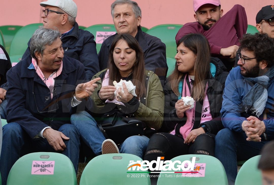 Fotogallery, i tifosi allo stadio per Palermo-Triestina 1-1 - immagine 74
