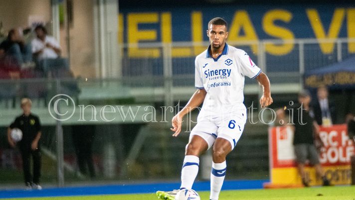 Verona, i convocati per la partita con l’Udinese: out Hien e Saponara  Verona, i convocati per la partita con l’Udinese: out Hien e Saponara - immagine 1