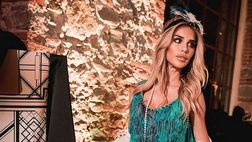 Michela Persico, festa in maschera: “Come concludere al meglio le nostre vacanze”