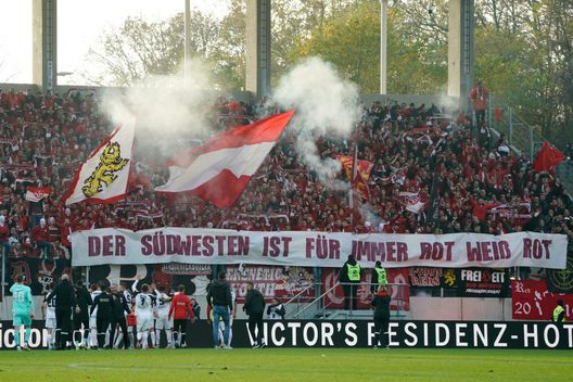 (Photo by Andreas Schlichter/Getty Images) (Photo by Andreas Schlichter/Getty Images)