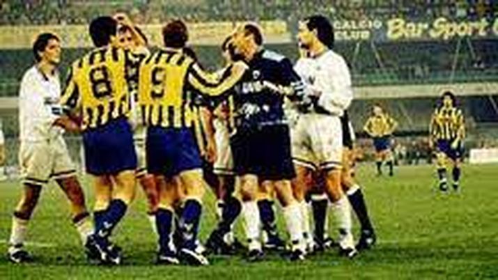 Hellas-Chievo, uno storico derby che manca alla Serie A Hellas-Chievo, uno storico derby che manca alla Serie A