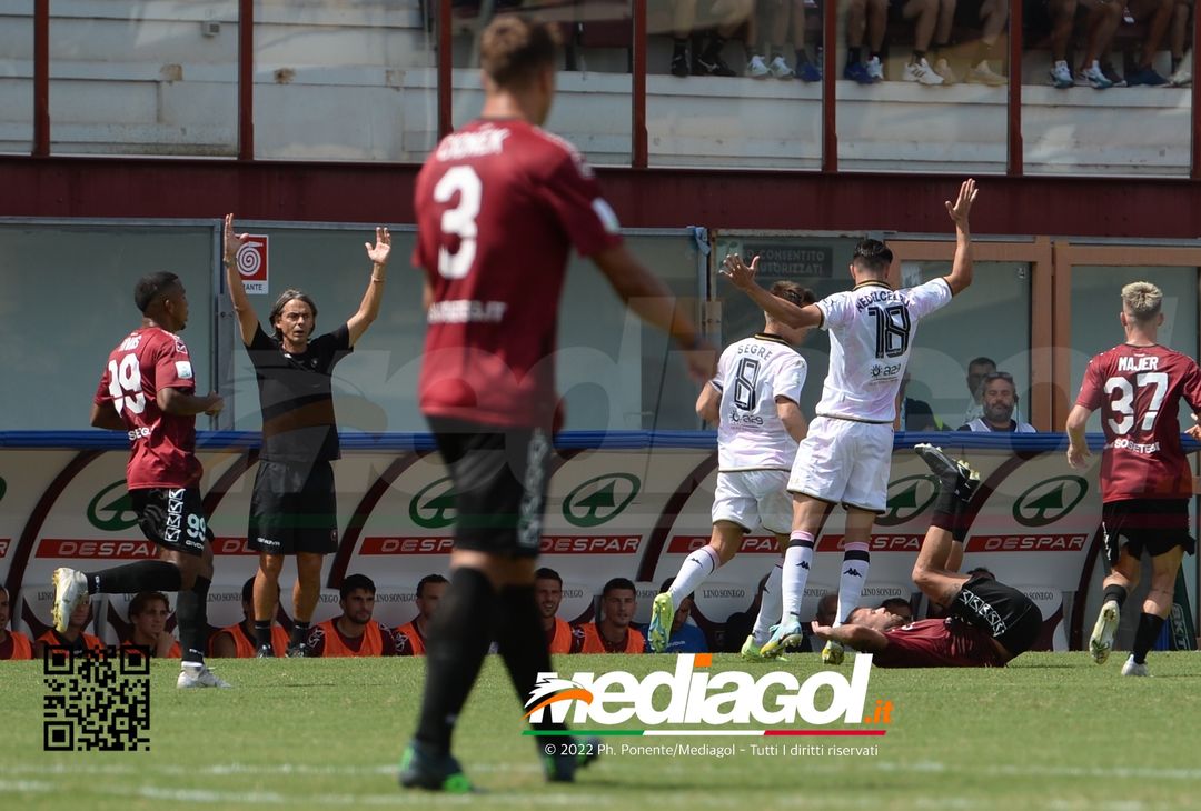 FOTO Reggina-Palermo 3-0 4a giornata Serie B 2022-23 (Gallery) - immagine 90