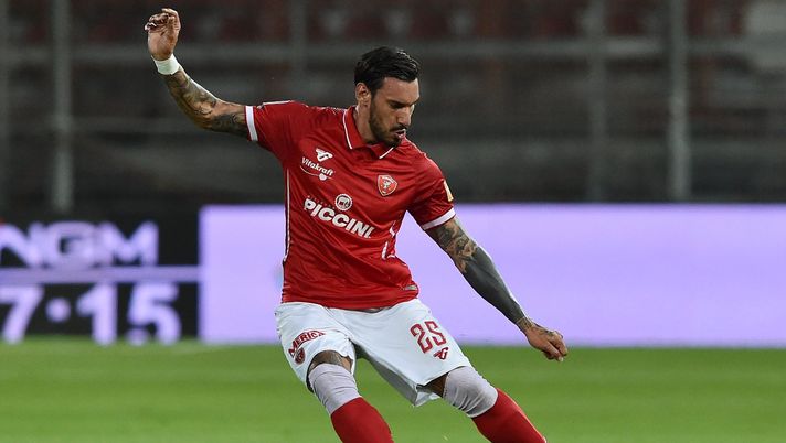 PERUGIA, ITALY - JULY 17: Nicola Falasco of AC Perugia in action during the serie B match between AC Perugia and US Cremonese at Stadio Renato Curi on July 17, 2020 in Perugia, Italy. (Photo by Giuseppe Bellini/Getty Images for Lega Serie B) Ascoli