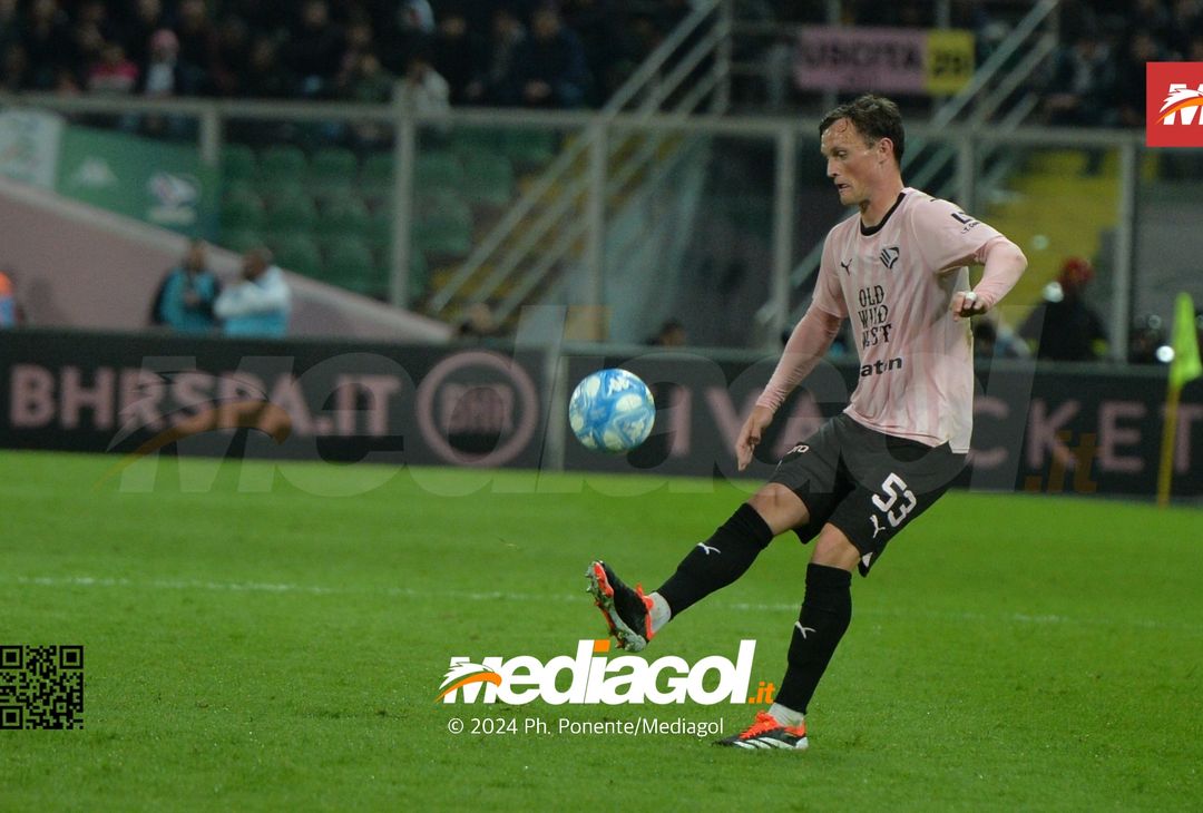 FOTO Palermo-Venezia 0-3, 30ª giornata Serie B 2023-2024 (GALLERY) - immagine 15