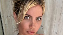 Wanda Nara, il selfie è bollente: forme mozzafiato in primissimo piano
