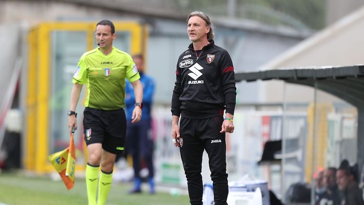 LA SPEZIA, ITALY - MAY 15: Davide Nicola manager of Torino FC looks on during the Serie A match between Spezia Calcio and Torino FC at Stadio Alberto Picco on May 15, 2021 in La Spezia, Italy. (Photo by Gabriele Maltinti/Getty Images) LA SPEZIA, ITALY - MAY 15: Davide Nicola manager of Torino FC looks on during the Serie A match between Spezia Calcio and Torino FC at Stadio Alberto Picco on May 15, 2021 in La Spezia, Italy. (Photo by Gabriele Maltinti/Getty Images)