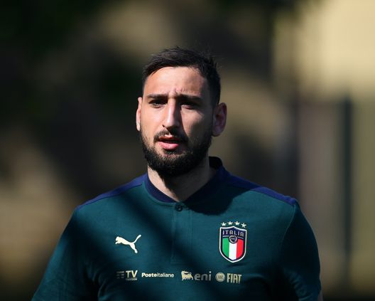  Gianluigi 'Gigio' Donnarumma potrebbe andare alla Juventus a parametro zero | Calciomercato Serie A News (Getty Images) 