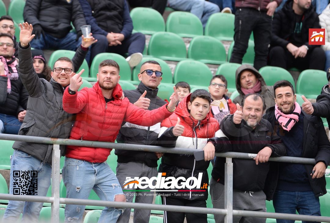 FOTOTIFO Palermo-Reggina 2-1, i tifosi allo Stadio “Renzo Barbera” (Gallery) - immagine 44