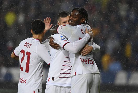 Empoli-Milan 1-3, stagione 2022-2023. Il Milan ribalta il pareggio nei minuti di recupero con Ballo-Toure e Leao (getty images) Empoli-Milan 1-3, stagione 2022-2023. Il Milan ribalta il pareggio nei minuti di recupero con Ballo-Toure e Leao (getty images)