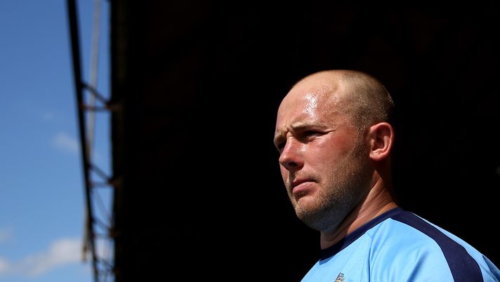 CAMBIO DI BOTTIGLIE PER IL PORTIERE