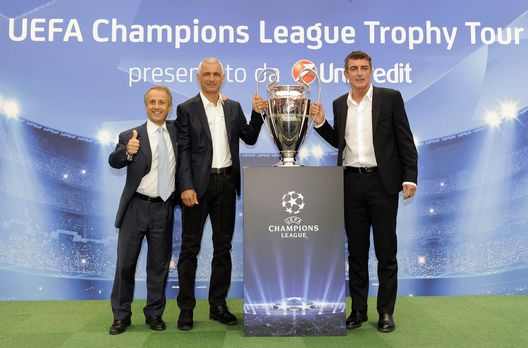  Luca Lorenzi, Fabrizio Ravanelli e Gianluca Pagliuca (Photo by Claudio Villa/Getty Images for UEFA) 
