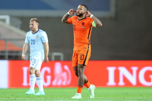 FARO, PORTUGAL - JUNE 02: Memphis Depay of Netherlands celebrates after scoring their side's second goal during the international friendly match between Netherlands and Scotland at Estadio Algarve on June 02, 2021 in Faro, Portugal. (Photo by Fran Santiago/Getty Images) FARO, PORTUGAL - JUNE 02: Memphis Depay of Netherlands celebrates after scoring their side's second goal during the international friendly match between Netherlands and Scotland at Estadio Algarve on June 02, 2021 in Faro, Portugal. (Photo by Fran Santiago/Getty Images)