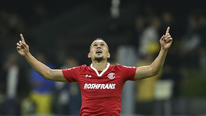 Pachuca, Hidalgo, 16 de octubre de 2022. Jorge Torres Nilo durante el partido de vuelta de los Cuartos de Final del torneo Apertura 2022 de la Liga BBVA MX, entre los Tuzos del Pachuca y los Tigres de la UANL, celebrado en el estadio Hidalgo.
Foto: Imago7/ Etzel Espinosa Messico, il terzino del Toluca gioca e fa il cantante evangelico - immagine 1