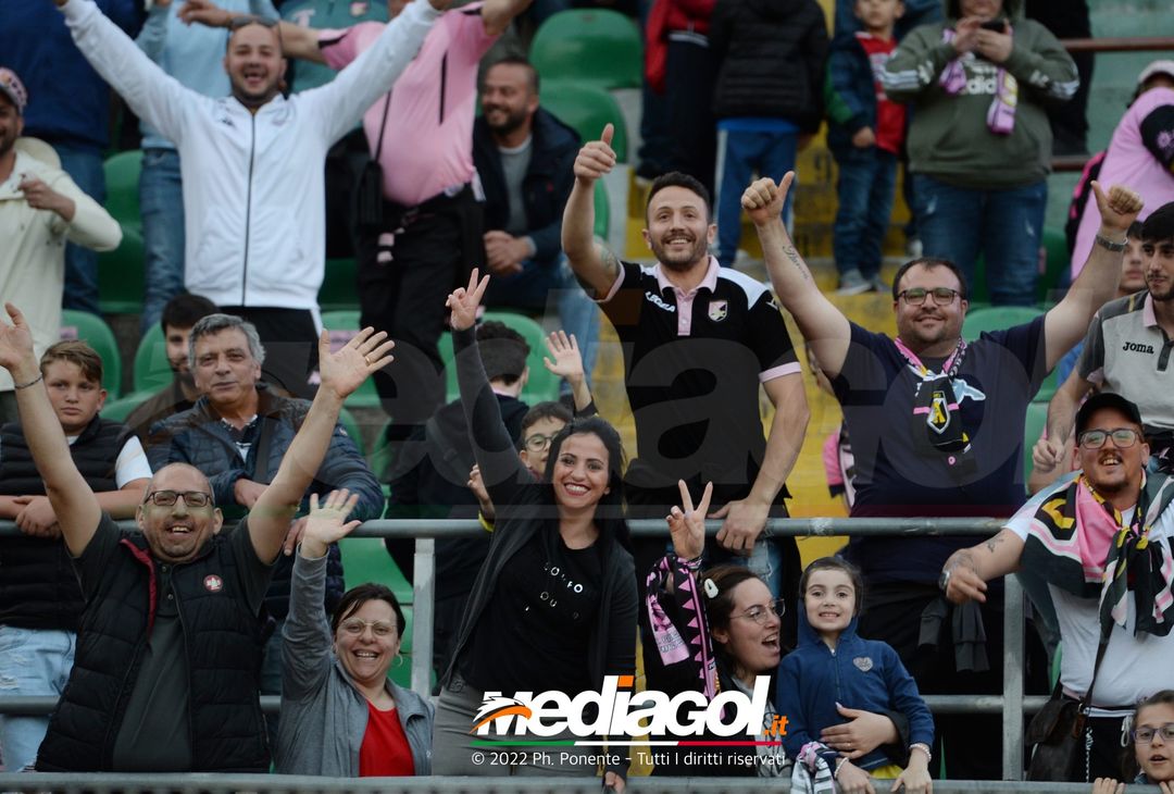 Fotogallery, i tifosi allo stadio per Palermo-Triestina 1-1 - immagine 29