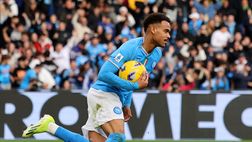 FOTO Ngonge riceve un regalo speciale: il suo ritratto in versione Simpson