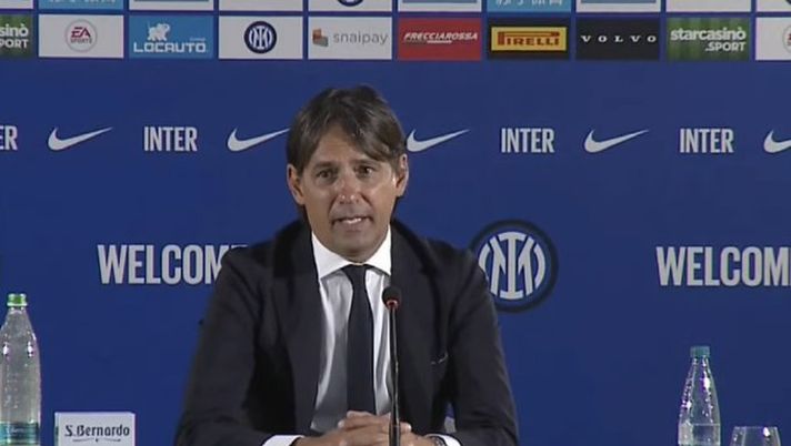 Simone Inzaghi dal derby di Roma a quello di Milano: “Sarà una sfida entusiasmante” Simone Inzaghi dal derby di Roma a quello di Milano: “Sarà una sfida entusiasmante”