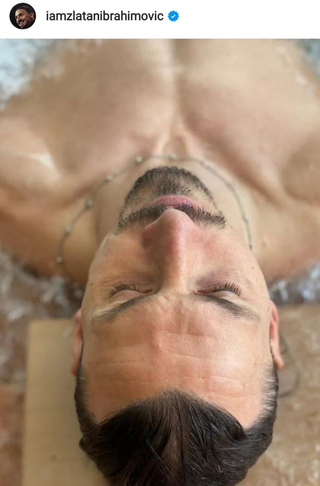 E’ derby anche al momento del selfie: Ibra al tifoso, “Interista? Peggio per te…”- immagine 2