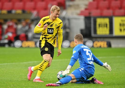 Julian Brandt Julian Brandt