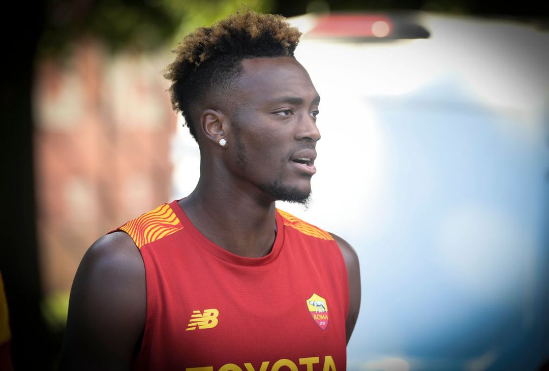 Roma, rifinitura prima del Monza: Belotti c’è. Squadra in ritiro – FOTO GALLERY - immagine 19