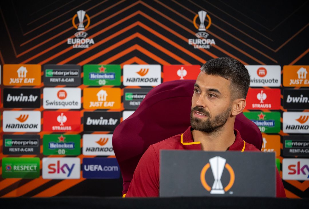 Roma, la conferenza stampa di Mourinho e Spinazzola – FOTO GALLERY - immagine 4