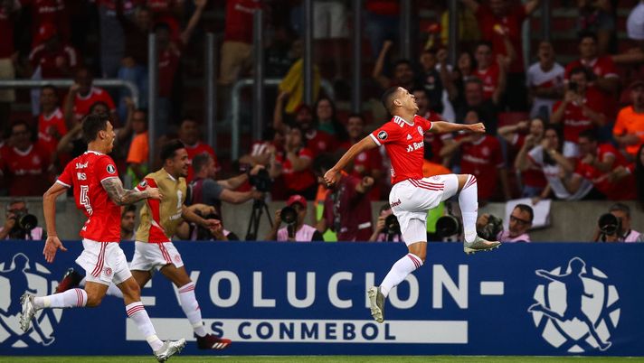 PORTO ALEGRE, BRAZIL - FEBRUARY 11: Marcos Guilherme of Internacional celebrates after scoring the second goal of his team during a match between Internacional and Universidad de Chile as part of Copa CONMEBOL Libertadores 2020 Qualifications at Beira-Rio Stadium on February 11, 2020 in Porto Alegre, Brazil. (Photo by Buda Mendes/Getty Images) PORTO ALEGRE, BRAZIL - FEBRUARY 11: Marcos Guilherme of Internacional celebrates after scoring the second goal of his team during a match between Internacional and Universidad de Chile as part of Copa CONMEBOL Libertadores 2020 Qualifications at Beira-Rio Stadium on February 11, 2020 in Porto Alegre, Brazil. (Photo by Buda Mendes/Getty Images)