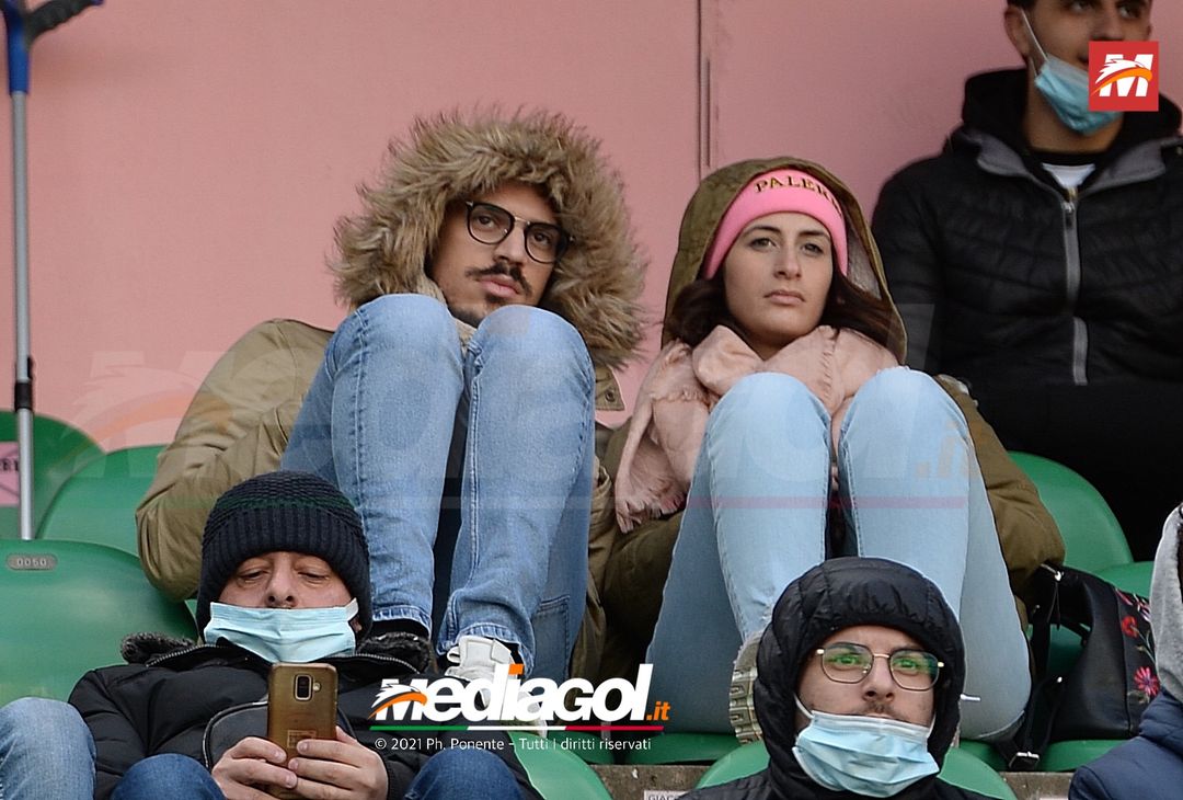 FOTO, i tifosi allo stadio per Palermo – Bari 0-0 (Gallery) - immagine 30