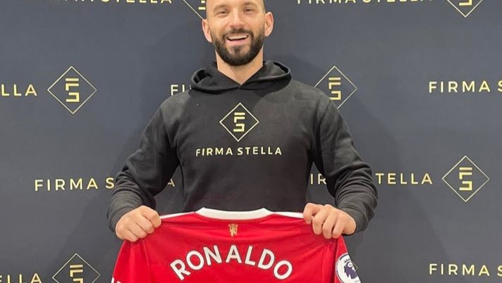 Autografi raccolti in tutto il mondo: era in rosso, adesso è milionario… - immagine 1