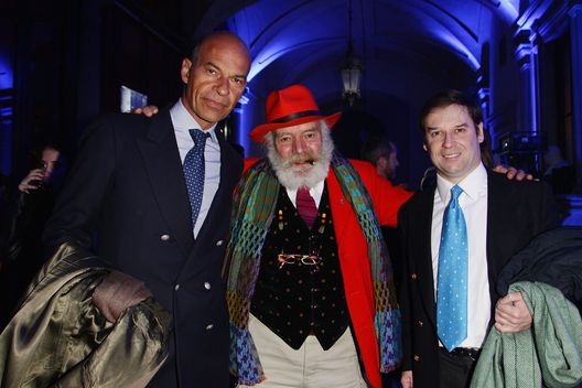 FLORENCE, ITALY - JANUARY 10: A guest, Wanny Di Filippo, Guglielmo Giovannelli attend the Who Is On Next? Iconic Future Cocktail Party on January 10, 2012 in Florence, Italy. (Photo by Vittorio Zunino Celotto/Getty Images) Di Filippo: “Commisso? Se vuole un mega stadio va fatto fuori Firenze”- immagine 2