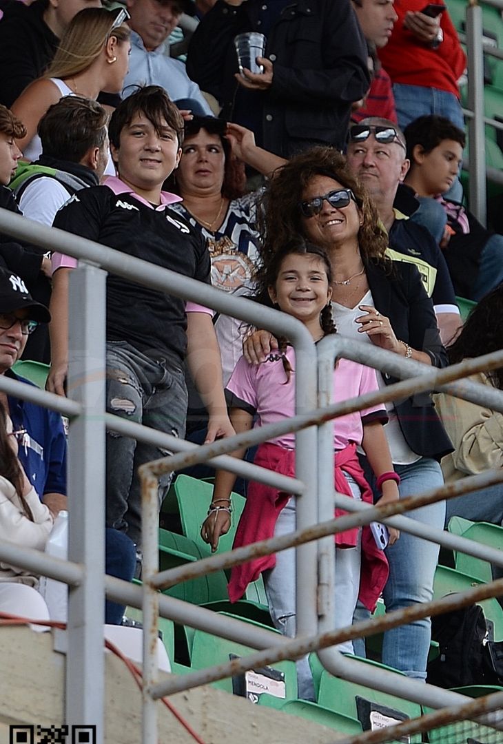 FOTOTIFO Palermo-Pisa 3-3, i tifosi allo Stadio “Renzo Barbera” (Gallery) - immagine 79