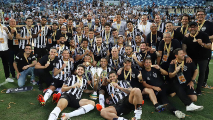 Godín dimentica l’Italia: gol nel derby, il “Faraone” vince il primo trofeo con l’Atlético Mineiro Godín dimentica l’Italia: gol nel derby, il “Faraone” vince il primo trofeo con l’Atlético Mineiro - immagine 1