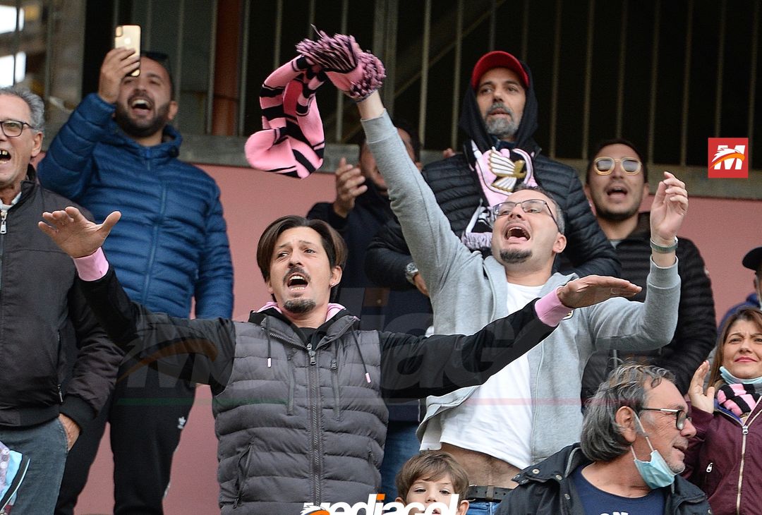 FOTO, i tifosi allo stadio per Palermo – Potenza 2-0 (Gallery) - immagine 83