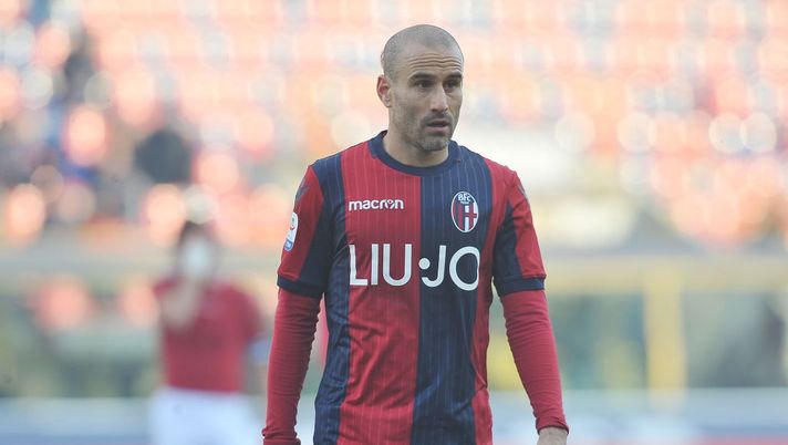 BOLOGNA, ITALY - JANUARY 27: Rodrigo Palacio of Bologna FC reacts during the half time break of the Serie A match between Bologna FC and Frosinone Calcio at Stadio Renato Dall'Ara on January 27, 2019 in Bologna, Italy. (Photo by Mario Carlini / Iguana Press/Getty Images) BOLOGNA, ITALY - JANUARY 27: Rodrigo Palacio of Bologna FC reacts during the half time break of the Serie A match between Bologna FC and Frosinone Calcio at Stadio Renato Dall'Ara on January 27, 2019 in Bologna, Italy. (Photo by Mario Carlini / Iguana Press/Getty Images)