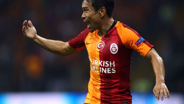 ISTANBUL, TURKEY - OCTOBER 01: Yuto Nagatomo of Galatasaray in action during the UEFA Champions League group A match between Galatasaray and Paris Saint-Germain at Turk Telekom Arena on October 01, 2019 in Istanbul, Turkey. (Photo by Dean Mouhtaropoulos/Getty Images) ISTANBUL, TURKEY - OCTOBER 01: Yuto Nagatomo of Galatasaray in action during the UEFA Champions League group A match between Galatasaray and Paris Saint-Germain at Turk Telekom Arena on October 01, 2019 in Istanbul, Turkey. (Photo by Dean Mouhtaropoulos/Getty Images)