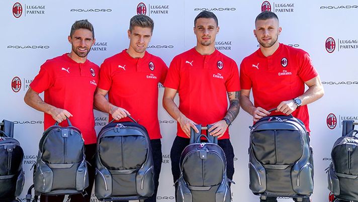 Piquadro e il Milan (fonte:acmilan.com) 